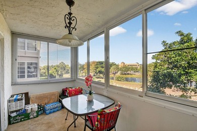 Age 55 plus.Do you want nice? Here it is, top notch remodeled - photo 18