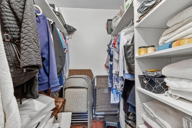 Age 55 plus.Do you want nice? Here it is, top notch remodeled - photo 28