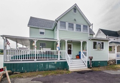 Seasonal home on the Danvers river....literally on the river - photo 6