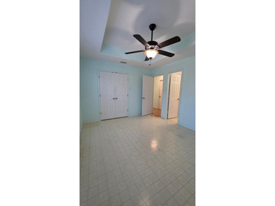 Investors, solid brick home great for long term investment. 3 - photo 17