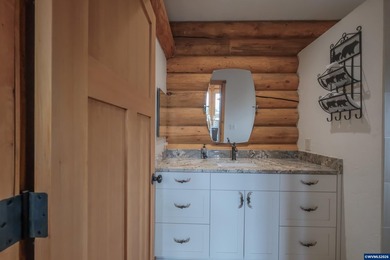 Accepted Offer with Contingencies. Resort-style retreat! Relax - photo 18