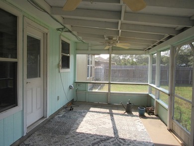 Investors, solid brick home great for long term investment. 3 - photo 19