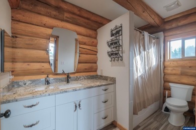 Accepted Offer with Contingencies. Resort-style retreat! Relax - photo 20