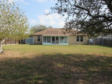 Investors, solid brick home great for long term investment. 3 - photo 21