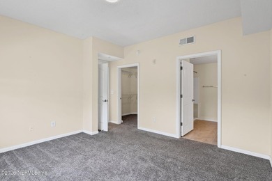 Beautiful corner end unit in desirable Esplanade at Town Center - photo 26