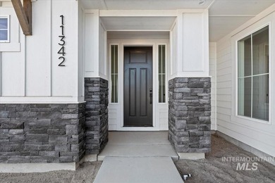 Experience luxury and leisure in The Maple by Tresidio Homes, an - photo 3