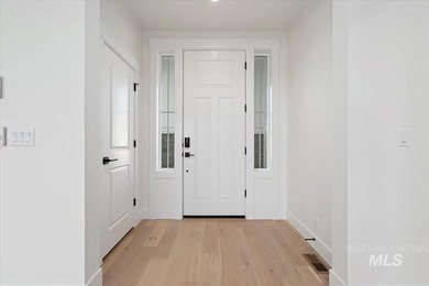 Experience luxury and leisure in The Maple by Tresidio Homes, an - photo 4