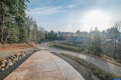 Accepted Offer with Contingencies. Resort-style retreat! Relax - photo 35