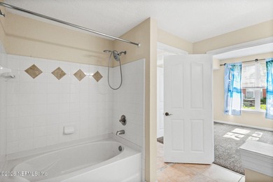 Beautiful corner end unit in desirable Esplanade at Town Center - photo 42