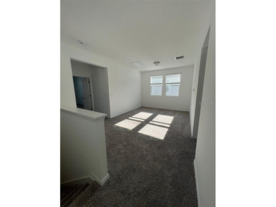 Stunning Bungalow Across from the Clubhouse - Investment - photo 11