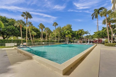 Fully renovated 2-bedroom, 2-bath condo in the Tower at Port - photo 36