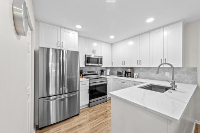 (private lake, pond, creek) Condo For Sale in Greenacres Florida