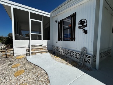 This glamorous 2/2 is tastefully updated throughout including - photo 3
