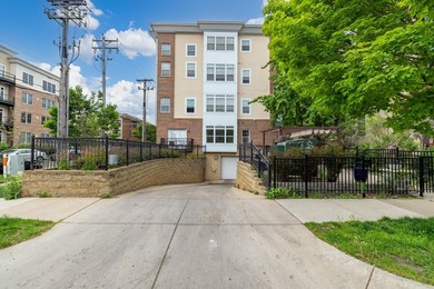 Welcome to this beautifully maintained 1-bedroom, 1-bath - photo 18