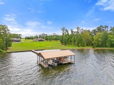 It is my pleasure to present this unparalleled, sprawling Lake - photo 8