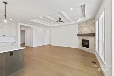 Step into The Birkdale by Tresidio Homes and experience timeless - photo 3