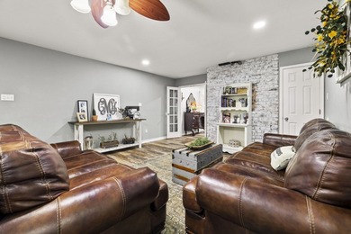 Charming, Move in ready home in the desirable Lake Brenda - photo 8