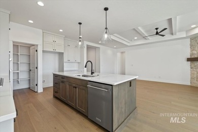 Step into The Birkdale by Tresidio Homes and experience timeless - photo 9