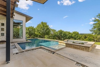 Discover the pinnacle of Austin luxury in this masterfully - photo 4