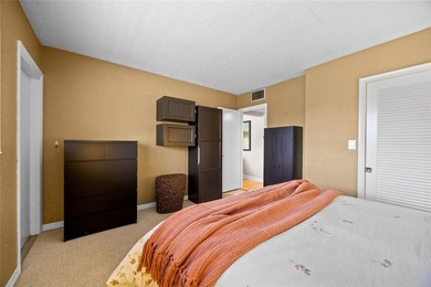 Lowest priced fully furnished 1/1 apartment in the area! 2nd - photo 17