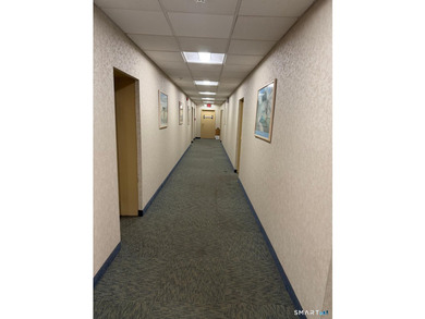 Opportunity to purchase a 1,758 SF fourth-floor professional - photo 19
