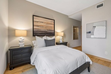 Rare opportunity to own a beautifully updated three-bedroom - photo 26