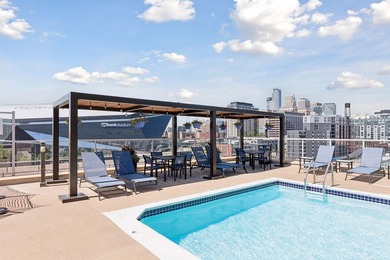 Rare opportunity to own a beautifully updated three-bedroom - photo 43