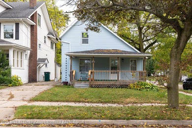 (private lake, pond, creek) Home Sale Pending in Lansing Michigan