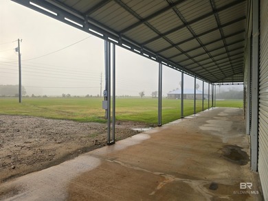 3 Bed 3 Bath. 5.5 Acres. Unrestricted and Unzoned ready to go - photo 16