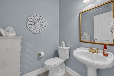 Offering over 4,000 square feet of conditioned living space - photo 17