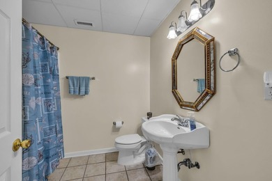 Offering over 4,000 square feet of conditioned living space - photo 31