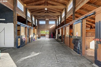 Exceptional ~36.5 acre equestrian property in a prime location - photo 14