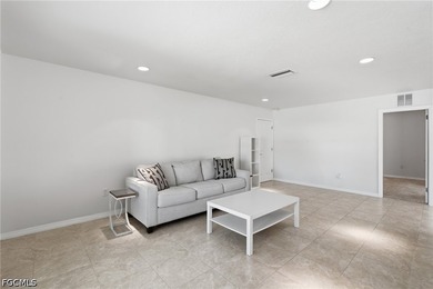 LOCATION, LOCATION, LOCATION! This is the Florida waterfront - photo 21