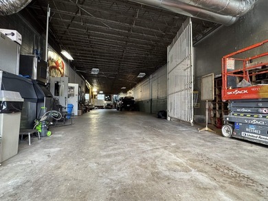 Heart of city & entry block to Downtown area with 22,000sqf of - photo 28