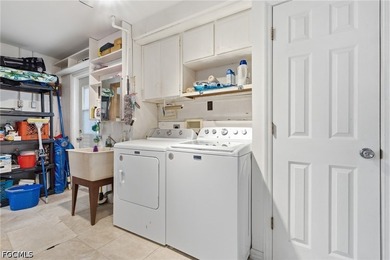 LOCATION, LOCATION, LOCATION! This is the Florida waterfront - photo 34