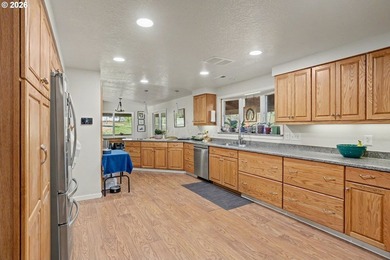 Exceptional ~36.5 acre equestrian property in a prime location - photo 38