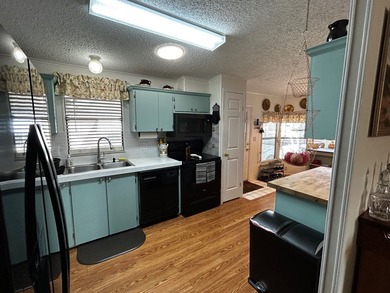 Motivated sellers, open to offers! Mortgage available! This - photo 8