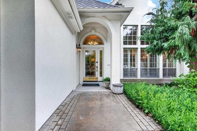 Custom-built waterfront home in Eagle's desirable Island Woods - photo 4