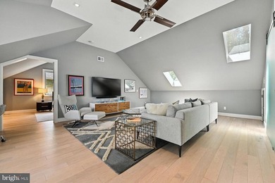 Ideally situated on the banks of Luce Creek with sweeping views - photo 15