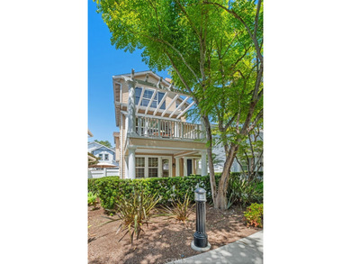 Welcome to this beautifully upgraded detached home featuring 3 - photo 3