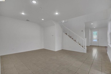 Price Improved! Move-in ready 5 bedroom, 3 bath home offering - photo 26