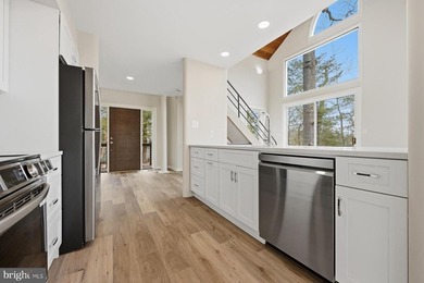 Ideally situated on the banks of Luce Creek with sweeping views - photo 32