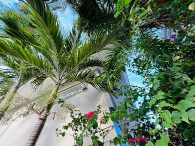 PRIME LOCATION 10-UNIT MULTI-FAMILY IN THE HEART OF MIAMI BEACH - photo 2