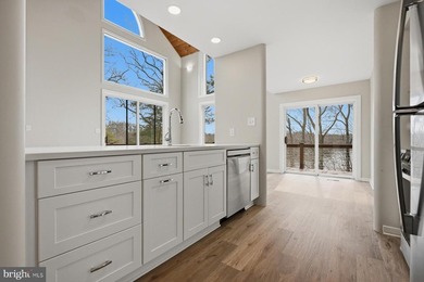 Ideally situated on the banks of Luce Creek with sweeping views - photo 33