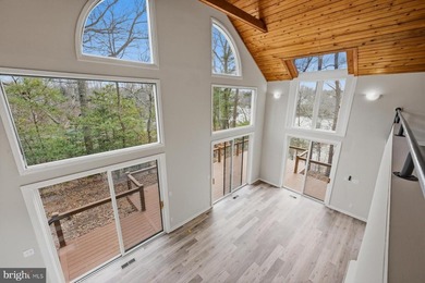 Ideally situated on the banks of Luce Creek with sweeping views - photo 36