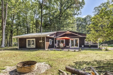Motivated sellers This Charming 3-bedroom, 1-bath home comes - photo 39