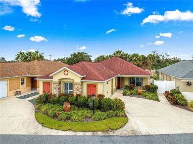 Lake Home Sale Pending in The Villages, Florida