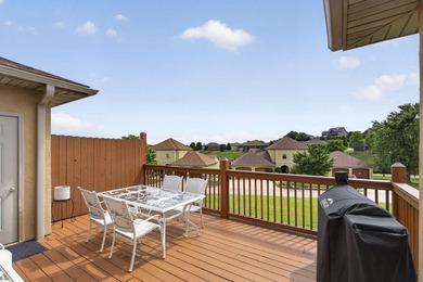 Welcome to easy living in the heart of Branson Creek, where - photo 12