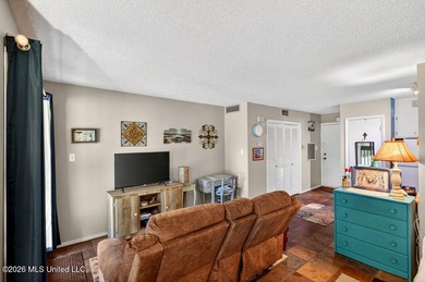Comfortable Molokai Village condo in Building D featuring an - photo 15