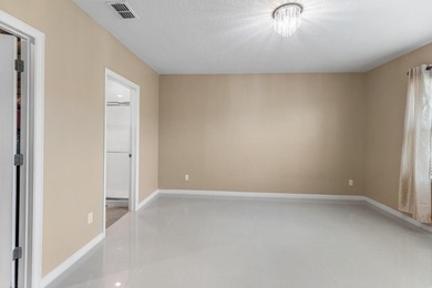 This beautiful CBS 3/2 home was built in 2022 and has all the - photo 16